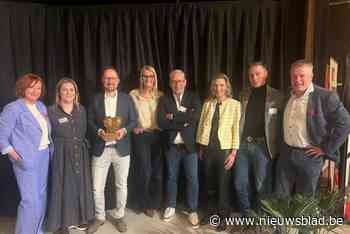 Oochst wint het tiende Hart voor ondernemers: “Met heel veel dank aan onze klanten”