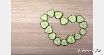 Valentijnskomkommer in de vorm van een hart