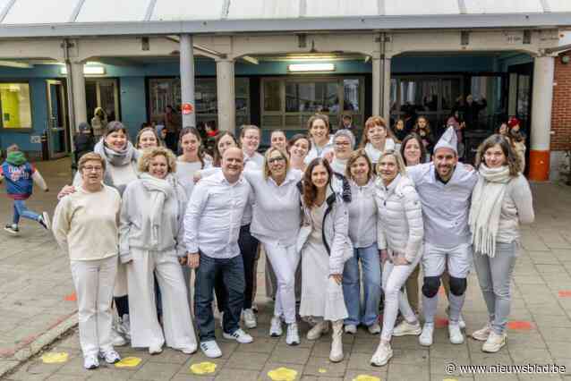 Leerkrachten De Basis steunen nationale actiedag op eigen manier: “Willen hoopvol signaal geven”