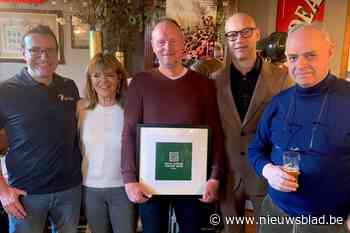 Cantillon Ashanti wint met zwart-wit etiket met gorillakop prijs voor mooiste geuzefles