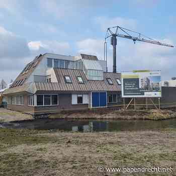 Sloop buitenkant voormalige politiebureau en voormalige brandweerkazerne van start