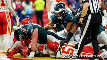 Hall of Fame coach says he's not a fan of Eagles' 'Tush Push': 'It's not a football play'