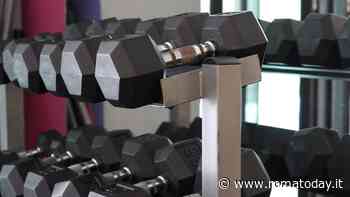Roma, ha un infarto in palestra. Salvato da una poliziotta: "Non dava cenni di vita"