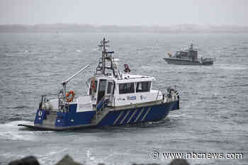 2 pilots rescued after military fighter jet crashes into San Diego Bay