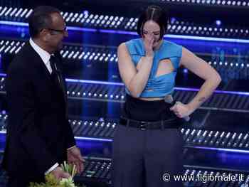 "Mi è sceso il reggiseno in diretta, non sarà che...". La confessione di Francesca Michielin