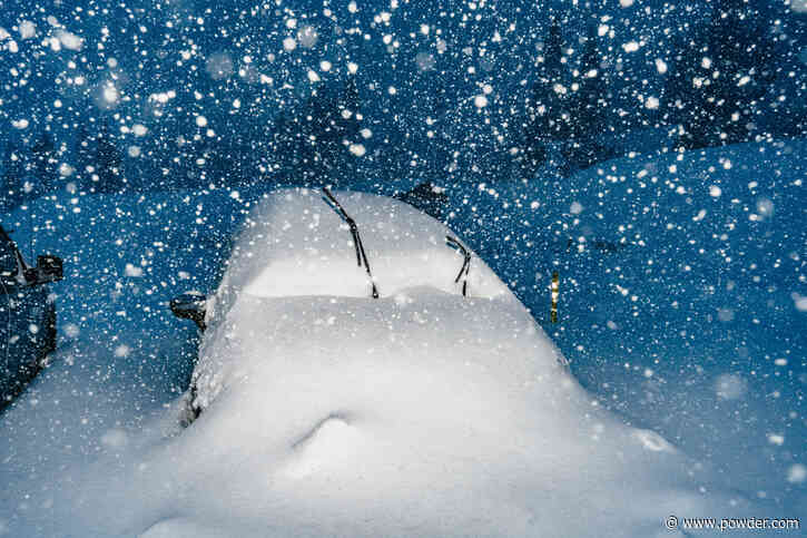 Massive Storm Bombards California Ski Resorts, Delaying Lift Operations
