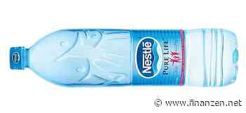 Nestlé-Aktie: Frankreichs Justiz nimmt Mineralwasser-Riesen ins Visier - Nestlé betroffen
