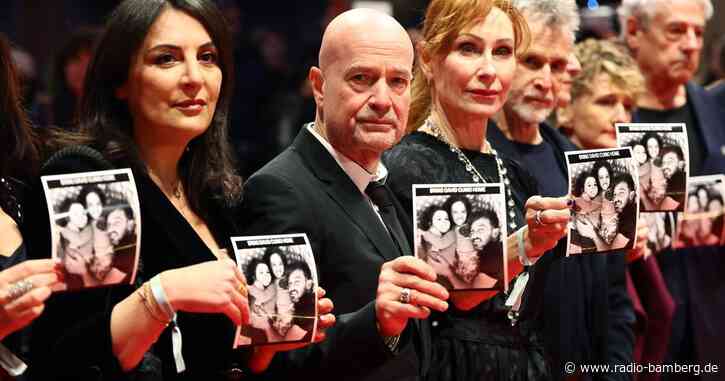 Heiße Rede, kalter Schnee: Berlinale eröffnet