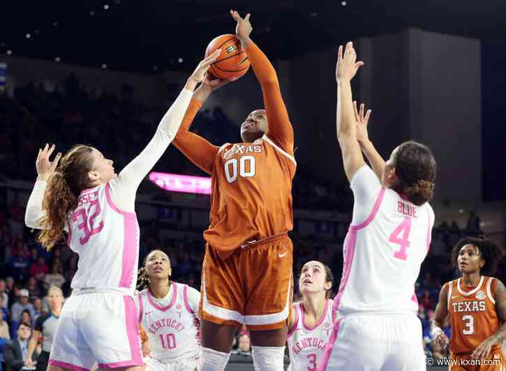 No. 3 Texas uses 'magic formula' to win big on the road 67-49 over No. 8 Kentucky