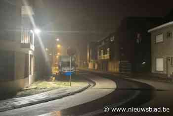 Tijdelijke straatverlichting in de Spuikomlaan: “Eind februari wordt de definitieve verlichting geplaatst”