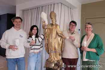 Ommegang gered dankzij replica’s van heiligenbeelden: “Trots op het resultaat”