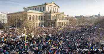 Neue Podcast-Folge: Massendemo gegen rechts - Seelenbalsam oder Gamechanger?