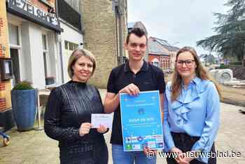Handelaars Dorpsstraat zien omzet halveren door werken en slaan handen in elkaar met spaarkaartactie: “Vanaf dag één zagen we al een terugval”