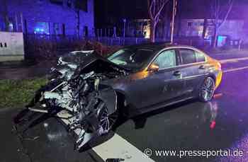 FW-WRN: Verkehrsunfall auf der Stockumer Straße