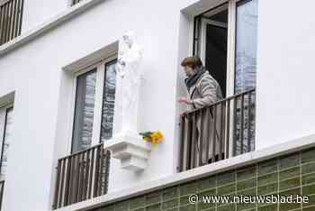 Maria waakt na restauratie opnieuw over de Oever. “Beeld werd in 1945 geplaatst nadat  familie vliegende bommen overleefde”