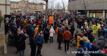 Große Demo in Bamberg: Tausende Menschen ziehen durch die Straßen