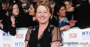 Woman diagnosed with dementia like Pauline Quirke noticed symptom after ending phone call