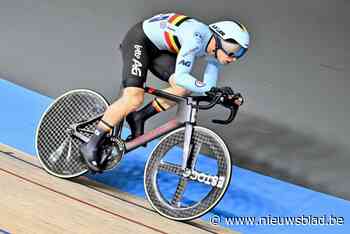 Tuur Dens gaat strijdend ten onder in de scratch: “Wanneer je op de grond zit, kun je niet verder wegzakken”