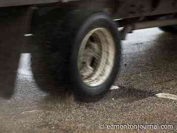 Edmonton filled 10 times more potholes in early 2025 than last year, 311 complaints spike