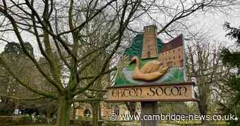 The lost village with a waterfront pub and a now-vanished castle