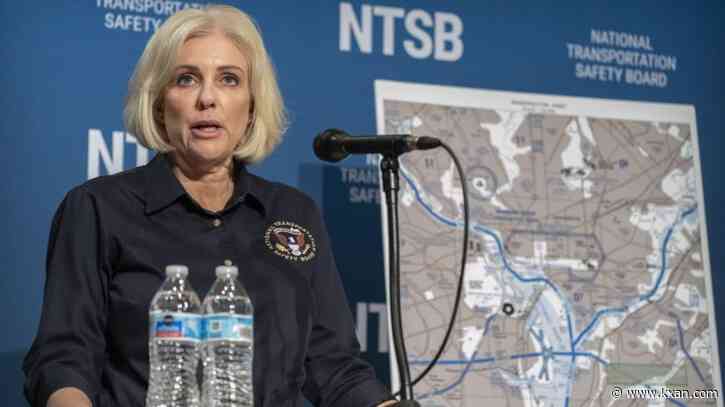 Black Hawk pilots may have missed air traffic directive, flown on 'bad' altitude data before crash