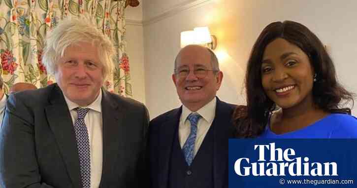 Inquiry into Buckingham University chief’s relationship with young woman ‘flawed’