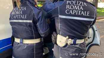 A fuoco un autobus a due passi da San Pietro