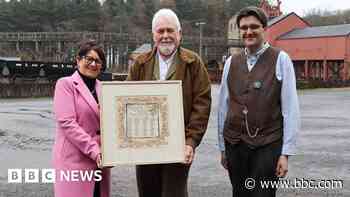 Restored pit disaster serviette donated to museum