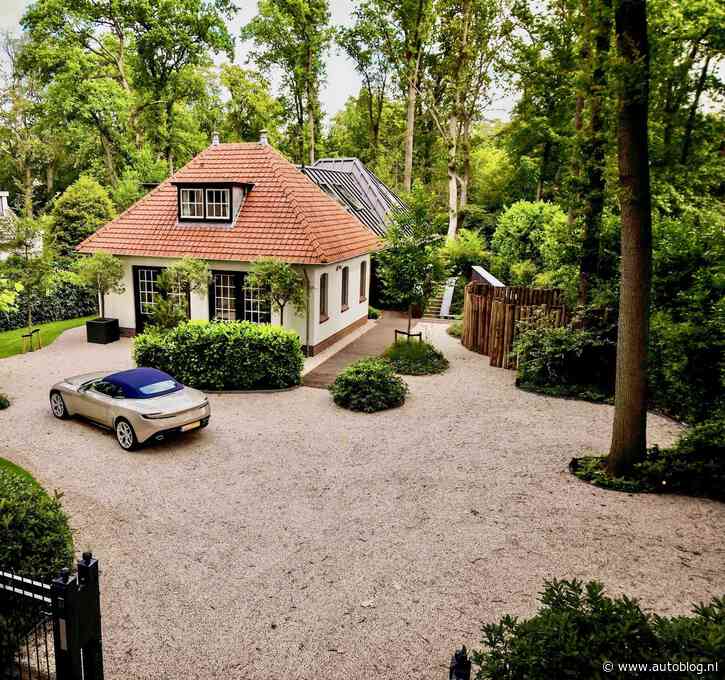 DB11 Volante zoekt tevergeefs een garage