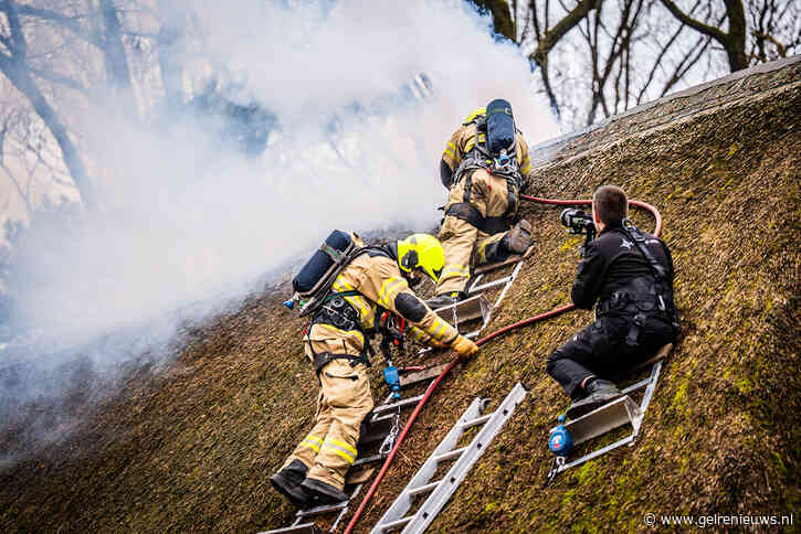 Unieke brandweeropnames bij Openluchtmuseum voor rieten dakbranden