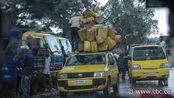 Rwanda-backed rebels advance in eastern Congo as residents flee by the thousands