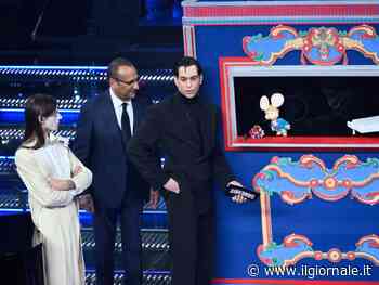 "Improperi blasfemi". Lucio Corsi s'infuria con Conti e Topo Gigio: cosa è successo a Sanremo