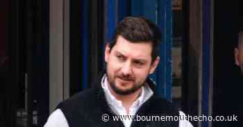 'Porch pirate' shamed into moving after caught stealing from neighbours