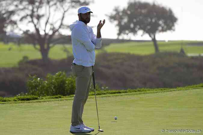 Rodgers grabs lead at Torrey Pines as Scheffler, McIlroy falter