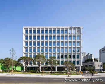 Mega Floor (Seoul AI Hub) / stpmj