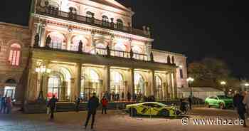 Bella Italia, „Alles Walzer!“ und zweimal 1800 Gäste – die Bilder vom Opernball 2025