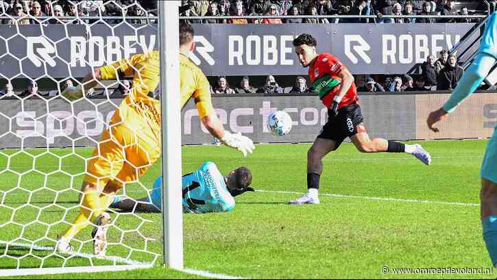 Almere - Almere City laat winst glippen bij NEC: 2-2
