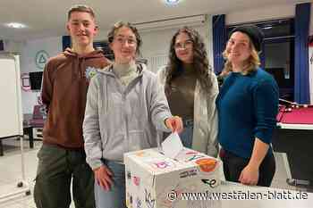 Jugendlichen eine politische Stimme geben