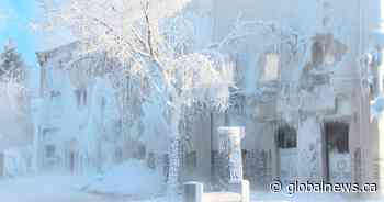 Edmonton fire fighters battle dangerously cold weather during early morning fire