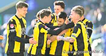 Vitesse deelt mokerslag uit aan De Graafschap