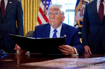 Trump administration begins mass firings across government