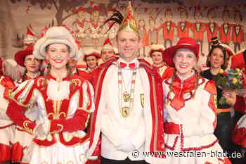 Prinz Matthias I. Steiling regiert am Lippestrand