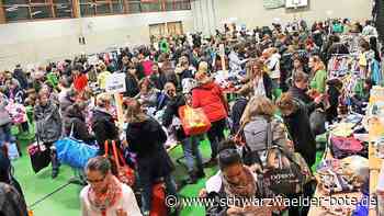 Kindersachenmarkt in Simmozheim: Nach dem Shopping geht’s an die Bar