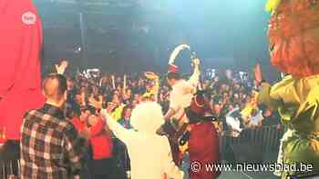 Zaal tot nok gevuld voor Nacht van Oilsjt Mjoezik: “Nog 14 dagen knallen”