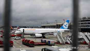 Flugzeug am Morgen gestartet: Deutschland schiebt 47 Menschen in den Irak ab