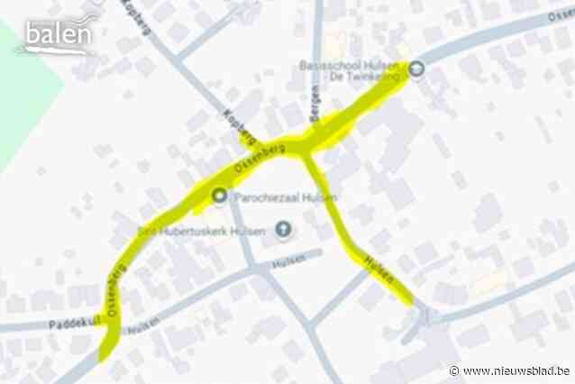 Fietser beschadigt pas gegoten wegdek Ossenberg