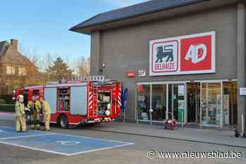 Zes mensen preventief naar ziekenhuis na brand aan oven in Delhaize