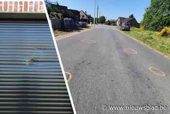 Twintigers rijden naar Limburg om werkgever stuipen op het lijf te jagen, maar dan blijkt dat ze zich van huis vergissen