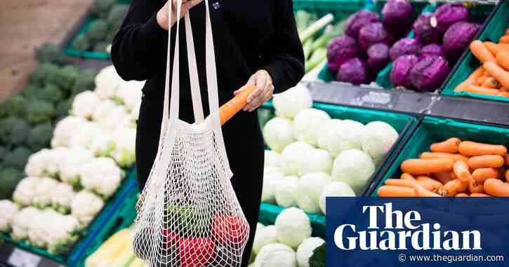 Reducing plastic use is possible, but it’s not easy | Letters