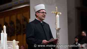 Imam spricht bei Gottesdienst Mitgefühl der Muslime aus